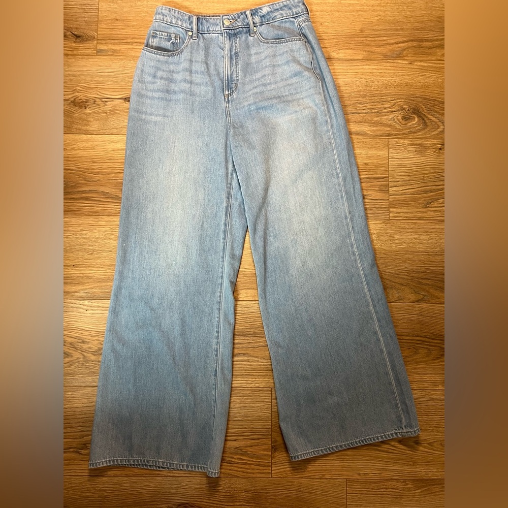 🖤🖤 sale this weekend only🖤🖤LOFT Light Blue Jeans